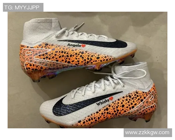 全球三大足球球星球鞋排名揭晓 谁是球场上的鞋王