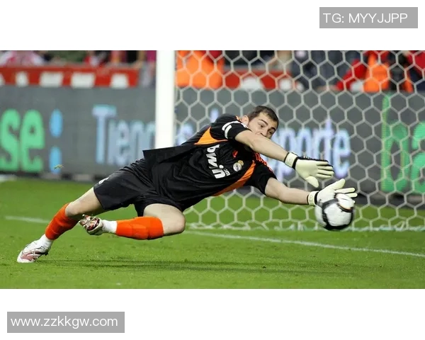 球星卡商店专注足球收藏带你领略足坛明星风采